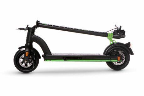 the-urban-xr1-black-folded-e-scooter-walberg_1920x1920